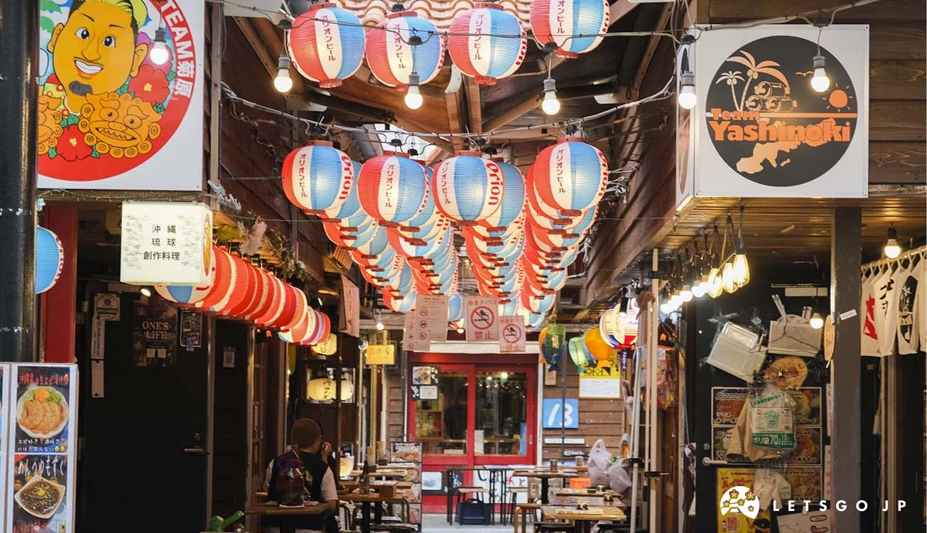沖繩國際通屋台村環境