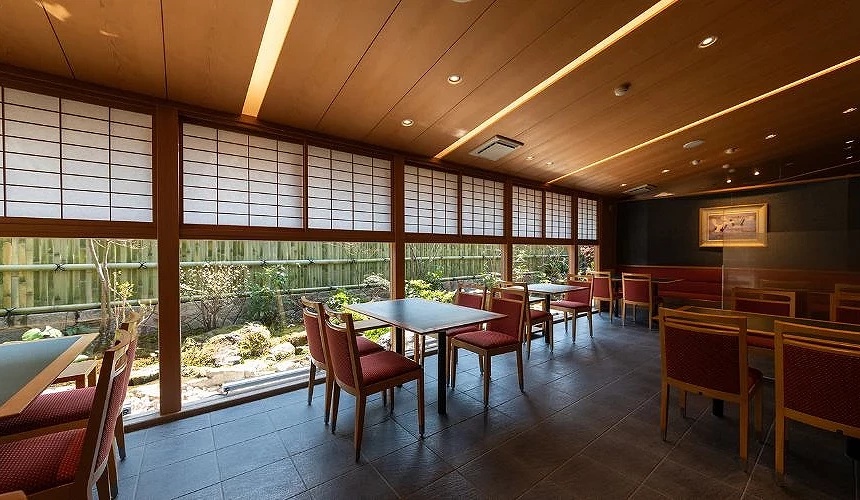 嵐山鰻魚餐廳廣川內部用餐環境