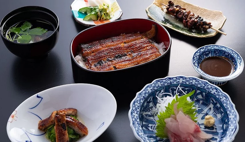 嵐山鰻魚餐廳廣川的鰻魚飯套餐