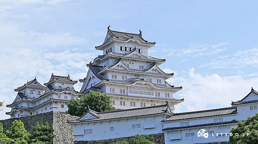 世界遺產「姬路城」有著雪白的外觀