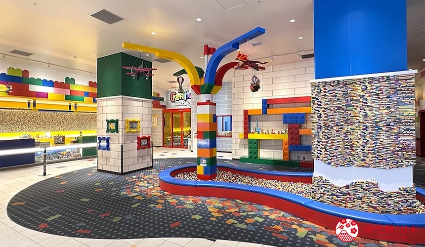 酒店中有 LEGO® 池可以盡情地玩 LEGO®