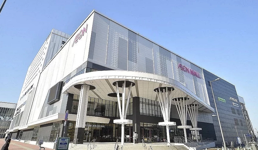 永旺夢樂城旭川站前店外觀