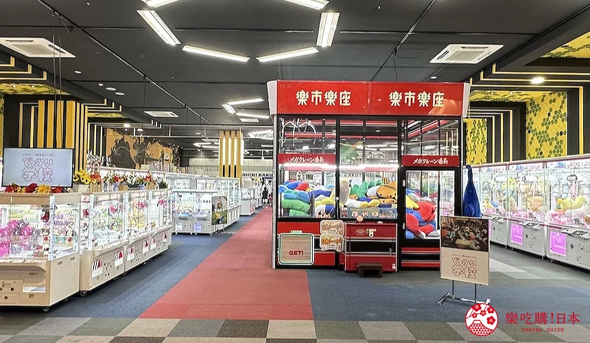 永旺夢樂城土浦設施內的超大型夾娃娃機