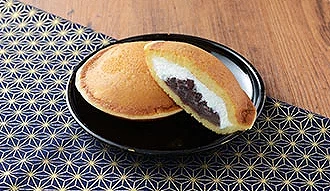 日本 LAWSON 的麻糬銅鑼燒