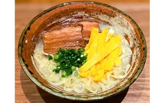 招待沖繩風炊飯一碗