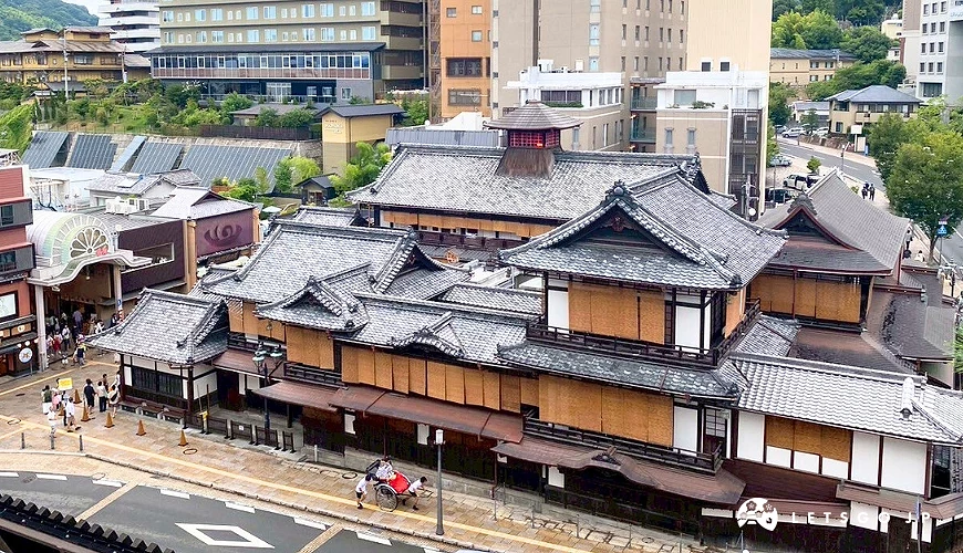 俯瞰道後溫泉本館