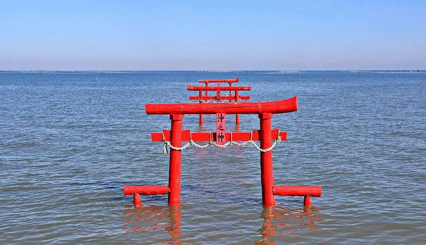 佐賀大魚神社海上鳥居