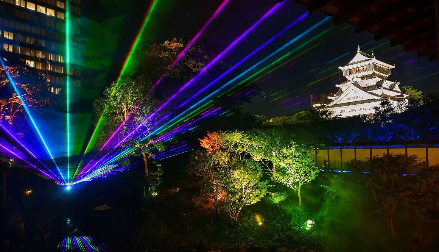 夜間點燈的小倉城