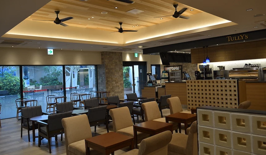 陽光水族館咖啡店店內空間