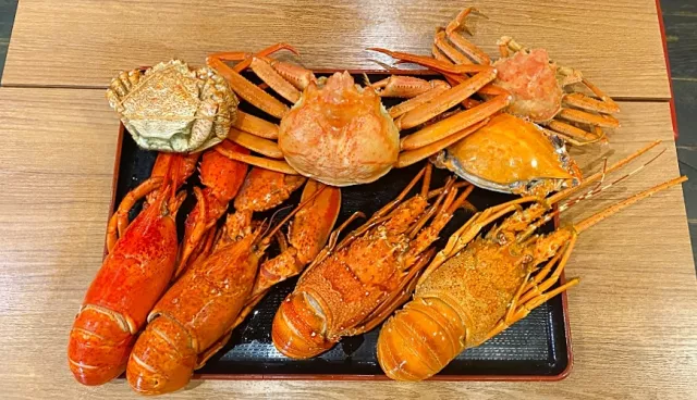 澀谷螃蟹吃到飽選 tamatebako：四大蟹、龍蝦、生蠔等生食燒烤應有盡有