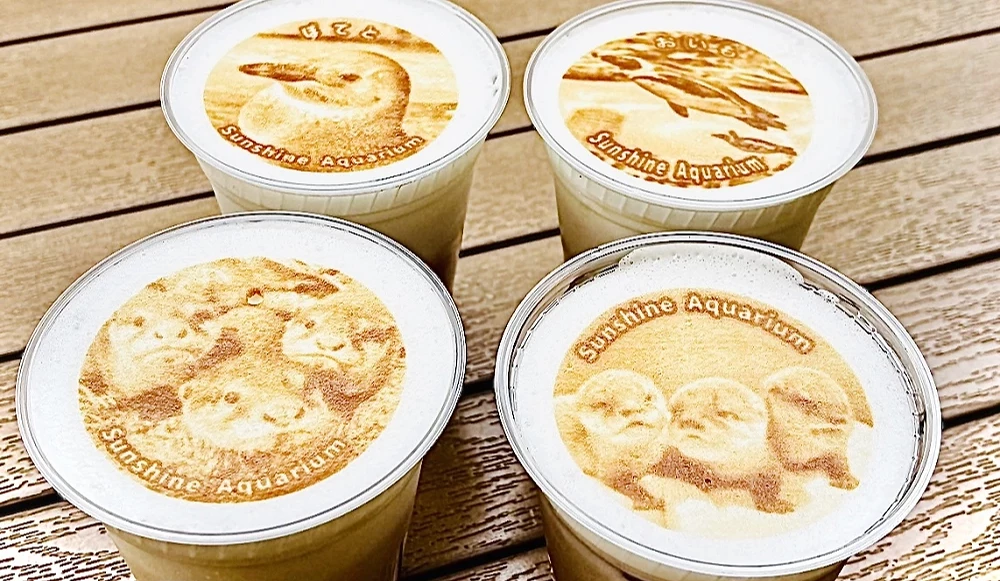「TULLY's COFFEE in 陽光水族館店」配合水族館意象的可愛拉花