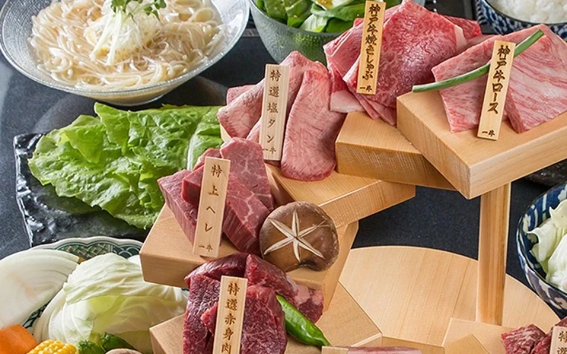 板前燒肉 一牛 北新地店提供的燒肉