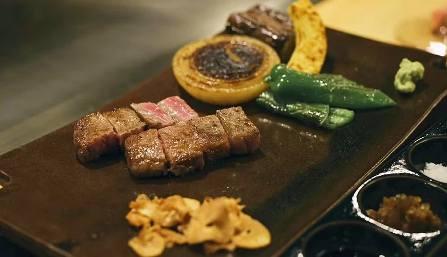 鐵板燒牛肉料理