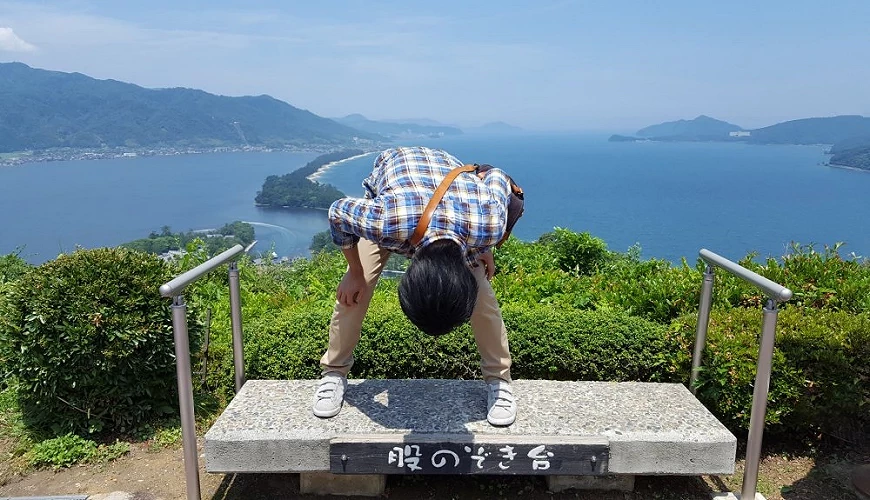 從胯下看天橋立沙洲