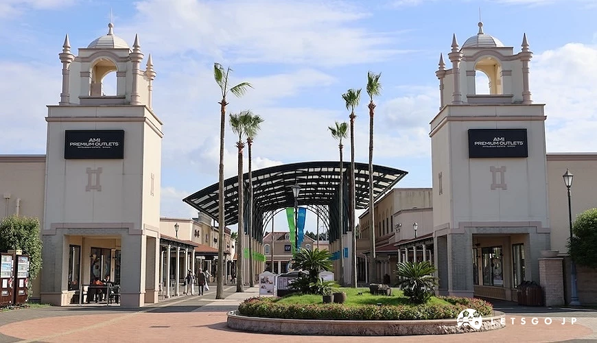 阿見 PREMIUM OUTLETS 門口