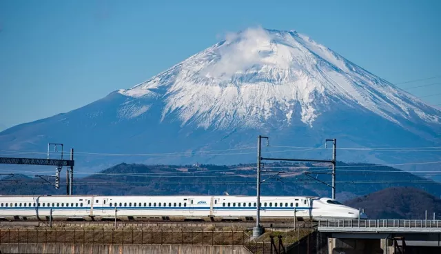 Japan Rail Pass（JR Pass）攻略：價格與範圍、指定席預約與兌換流程