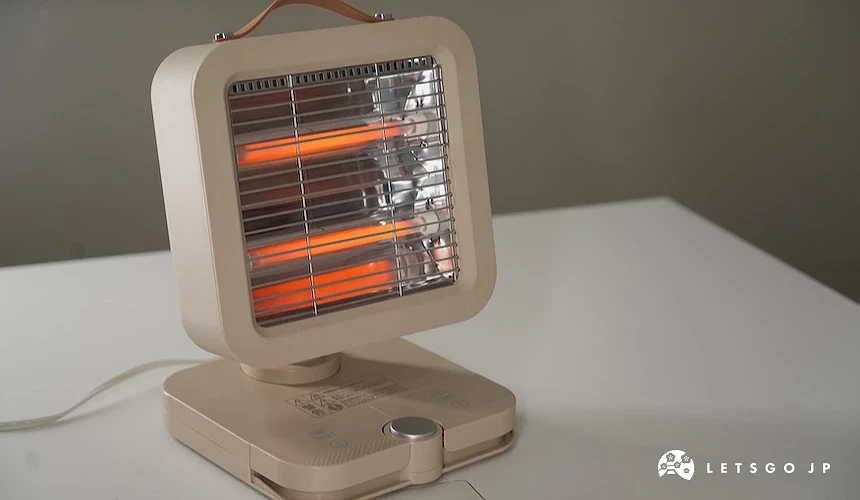 使用腳控電暖扇中