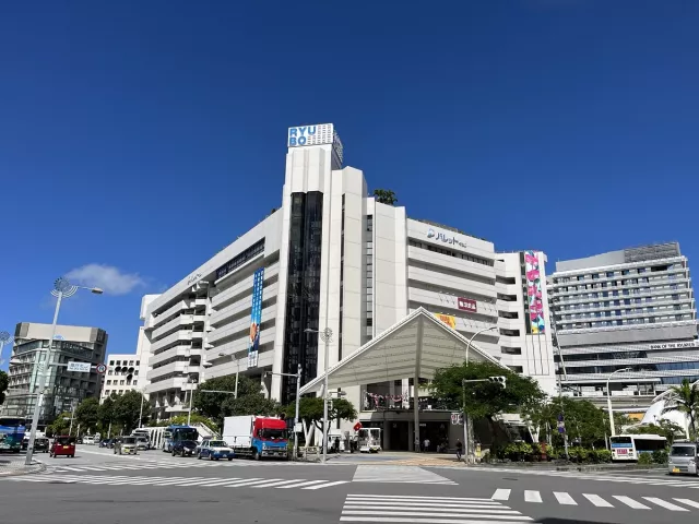 「RYUBO琉貿百貨」那霸唯一百貨公司攻略：必逛品牌、美食、退稅指南 的縮圖
