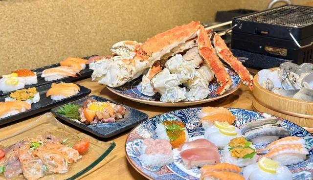 梅田「蟹藏」蟹宴超豐富！濱燒蟹跟帆立貝，還有壽司通通吃到飽
