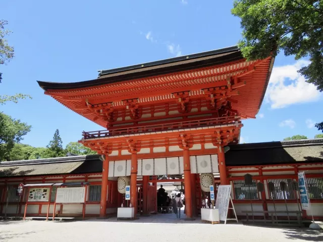 下鴨神社（賀茂御祖神社）完全攻略：交通、御守戒指與糺之森散步
