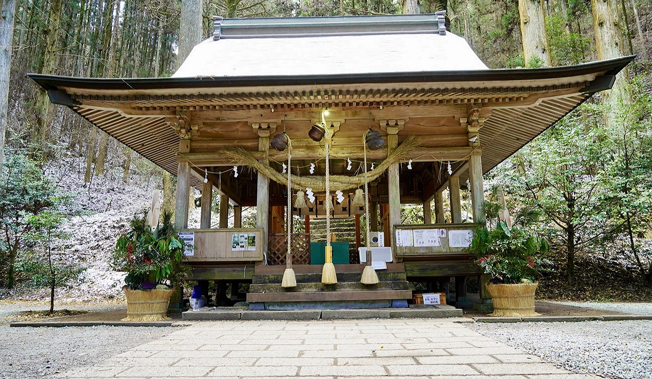 上色見熊野座神社本殿