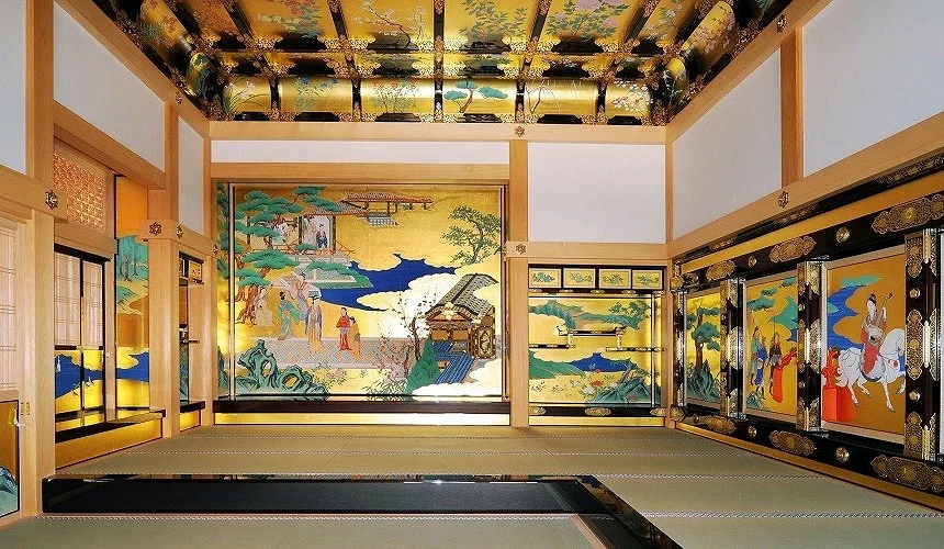 金碧輝煌的昔日城主房間
