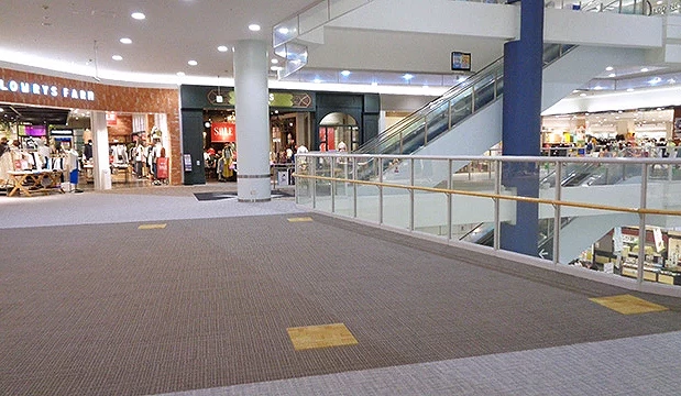 購物商場內