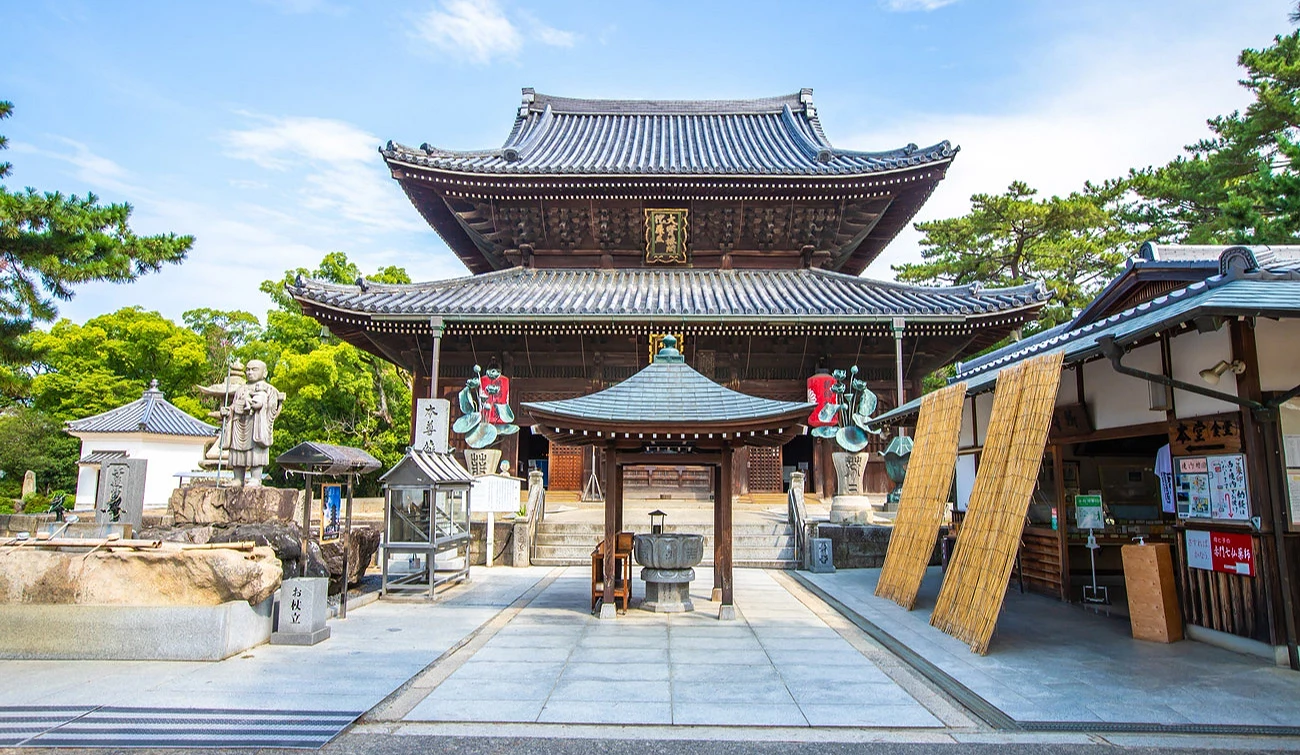 善通寺境內