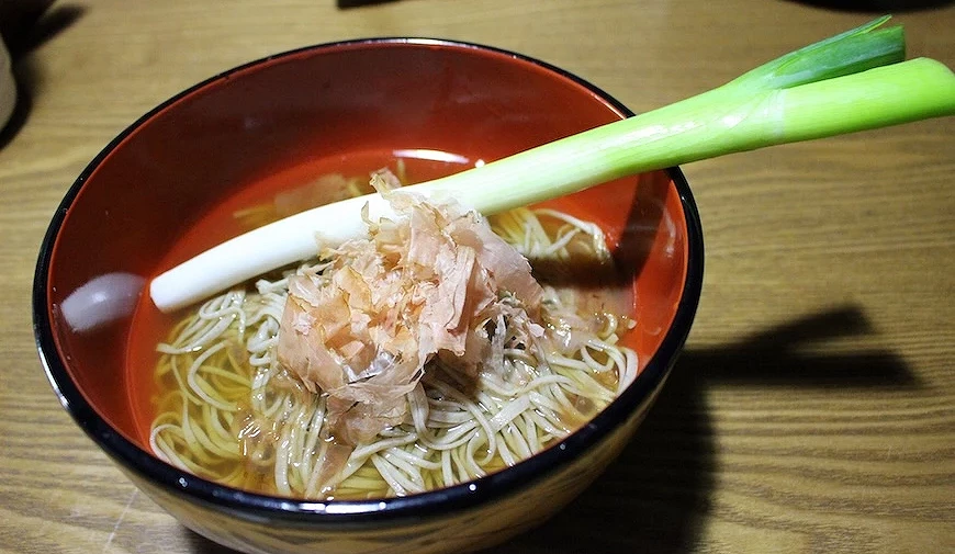 大內宿必吃名物「大蔥蕎麥麵」