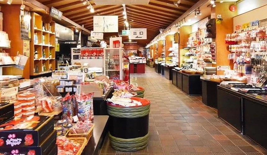 天守閣內賣店