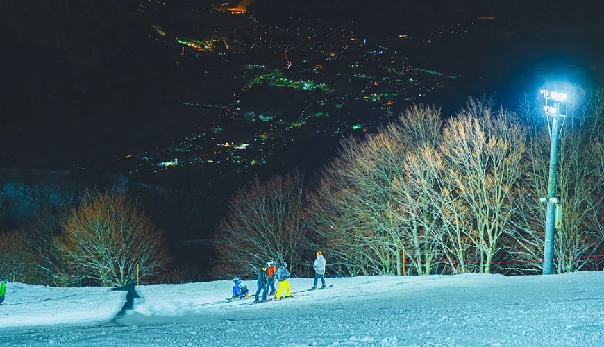 GALA湯澤滑雪場夜景