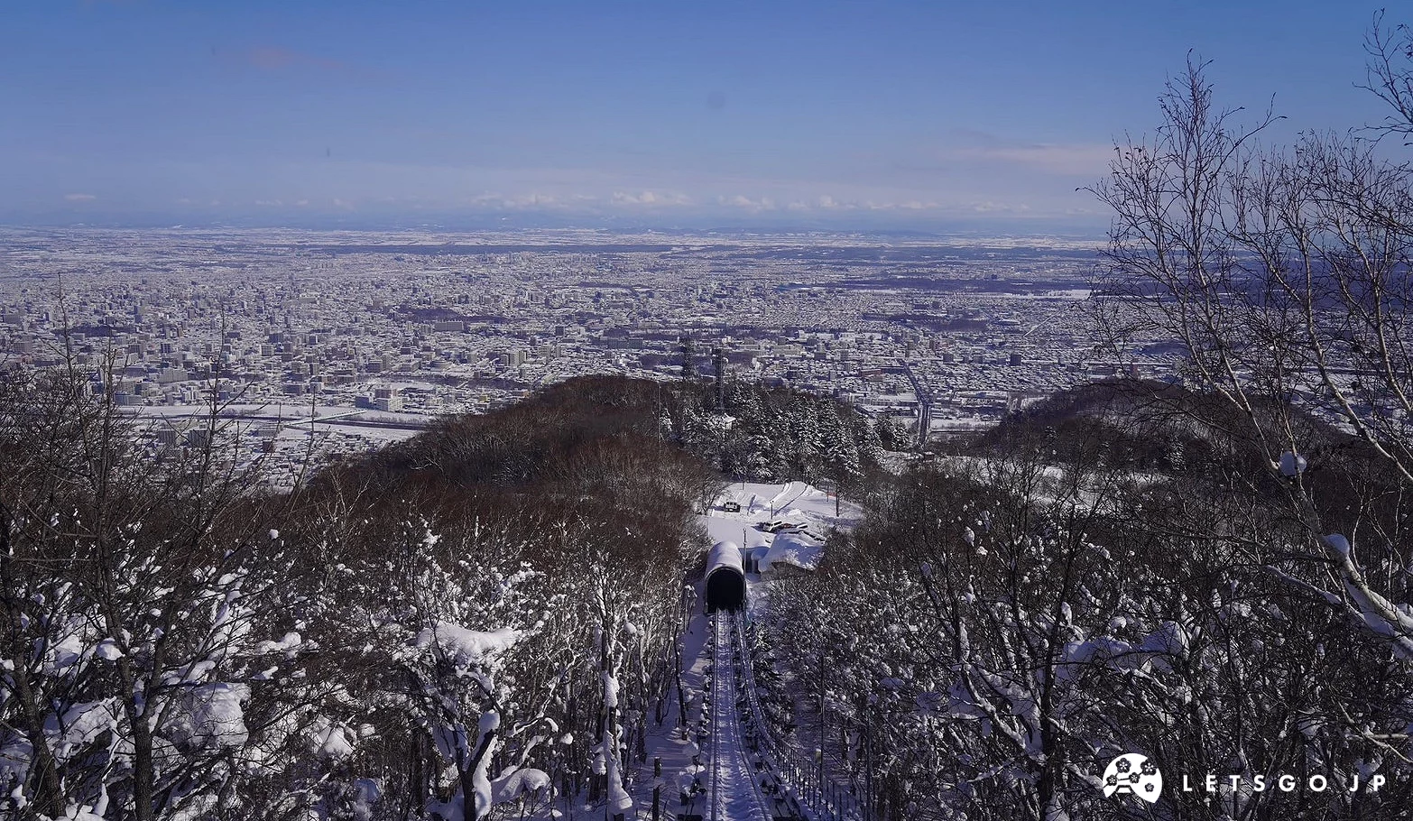 纜車軌道及札幌市區全景
