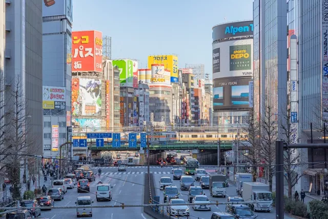 新宿景點地圖2026：推薦景點、餐廳、住宿、一日遊行程總整理