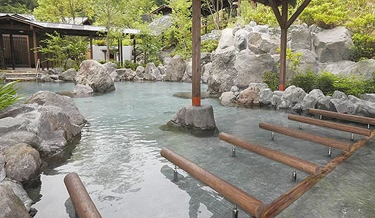 溫泉 SPA 「十界之湯」的露天溫泉