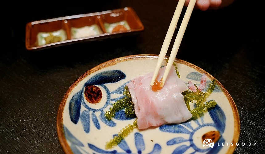 沾玉那霸味噌的阿古豬