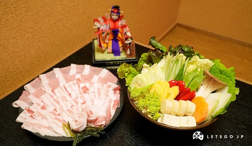 島蔬菜拼盤與阿古豬肉盤