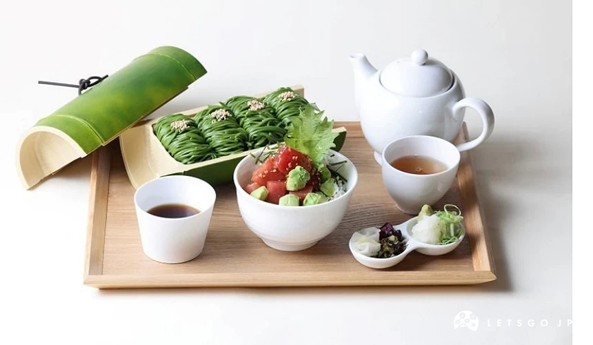 豐盛的抹茶餐點套餐