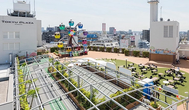 東急 PLAZA 屋頂的遊樂設施