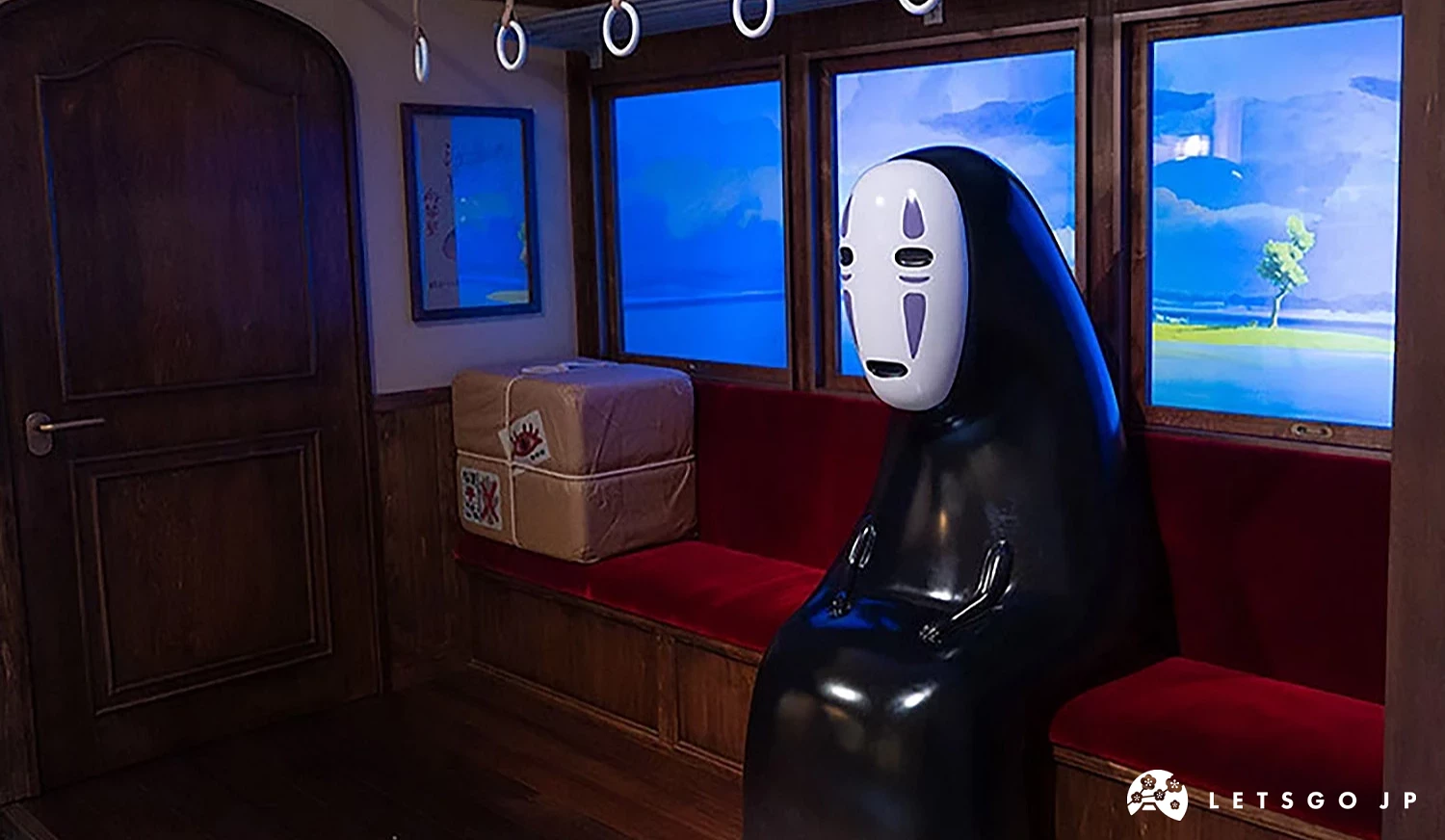 重現《神隱少女》無臉男一同乘車的名場面