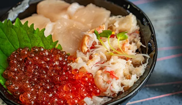 札幌美食完整攻略：拉麵、湯咖哩、燒肉、壽喜燒、海鮮與甜點一次看