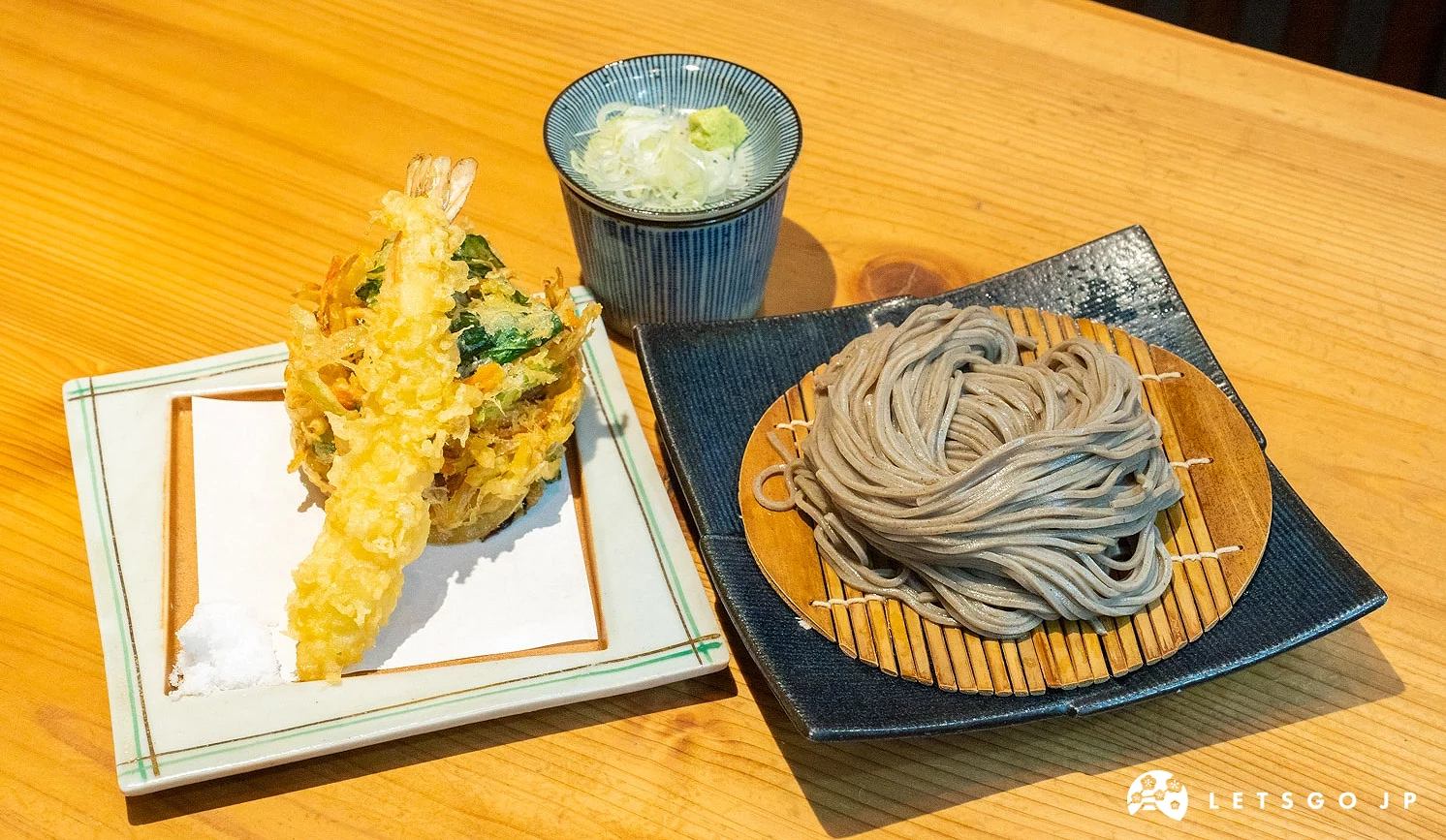 蝦天婦羅及炸什錦天婦羅玄蕎麥