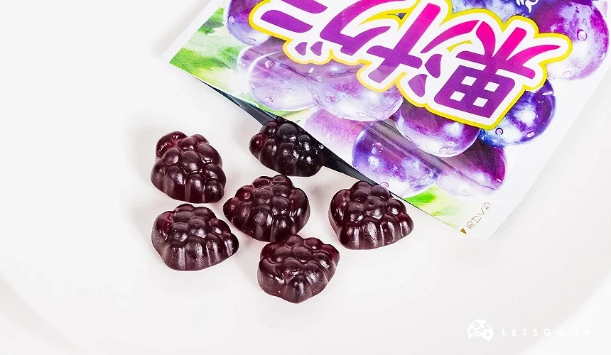 紫色的葡萄造型軟糖