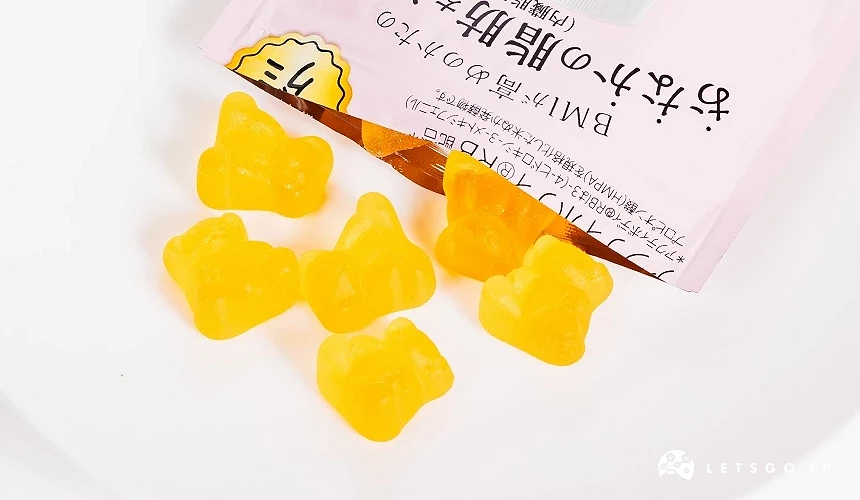 黃色的小熊造型軟糖