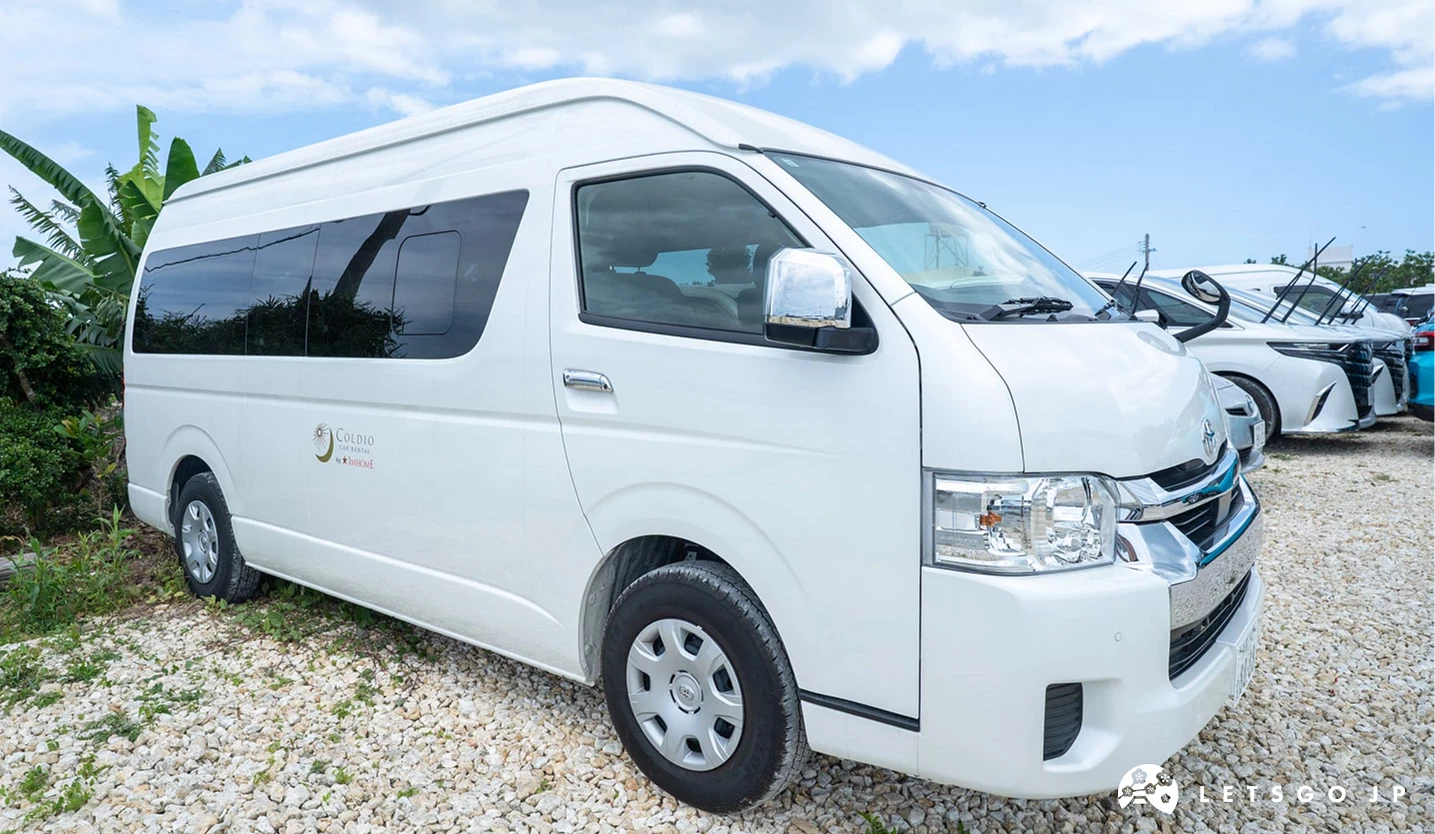 10人座的HIACE車輛
