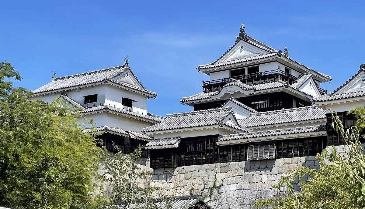 松山城外觀