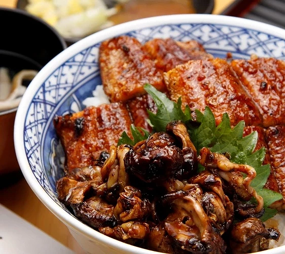 鰻魚肝蓋飯