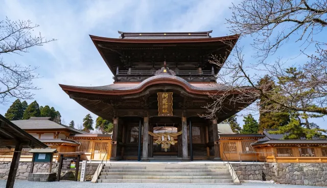 阿蘇神社攻略：門前町商店街美食、交通與開放時間、御守與御朱印資訊