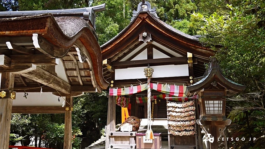 片山御子神社