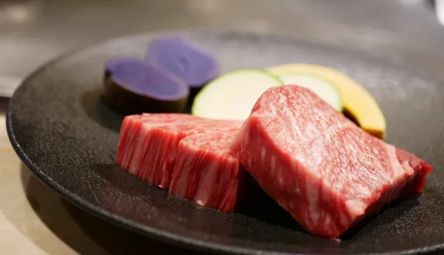 2026神戶牛推薦：鐵板燒、燒肉、吃到飽8間餐廳，平價到奢華一次精選