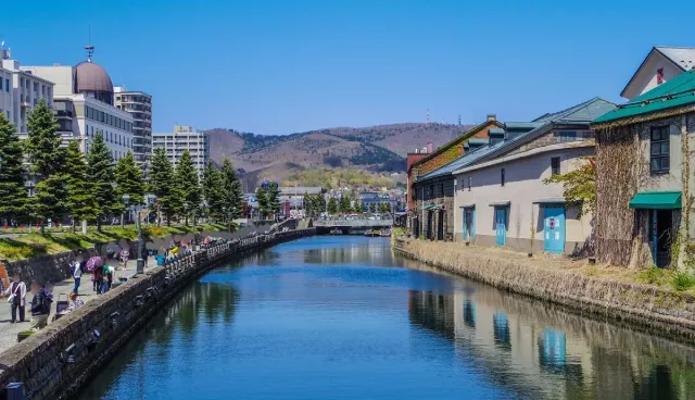 小樽運河行程示範：夜景遊覽船、點燈時間和河岸散策地點一次掌握 的縮圖
